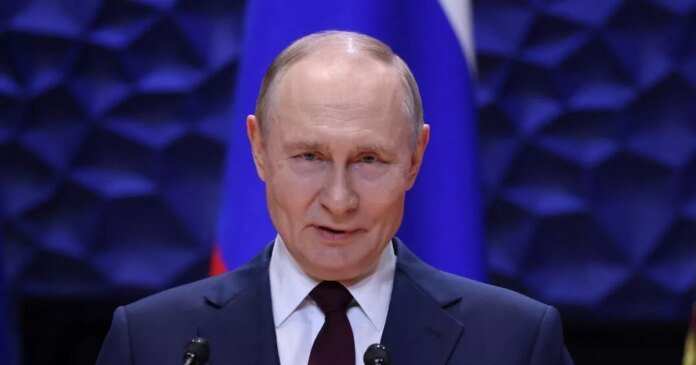 3_putin-visits-sirius-education-center-in-sochi